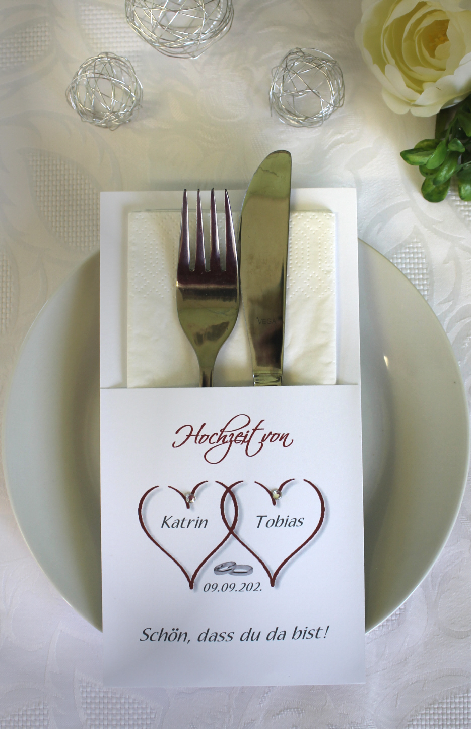 Bestecktasche zur Hochzeit "2 Herzen" personalisiert, Design 10001 wahlweise in 5 Farben: türkis-altrosa-grün-lila-bordeauxrot – Bild 4