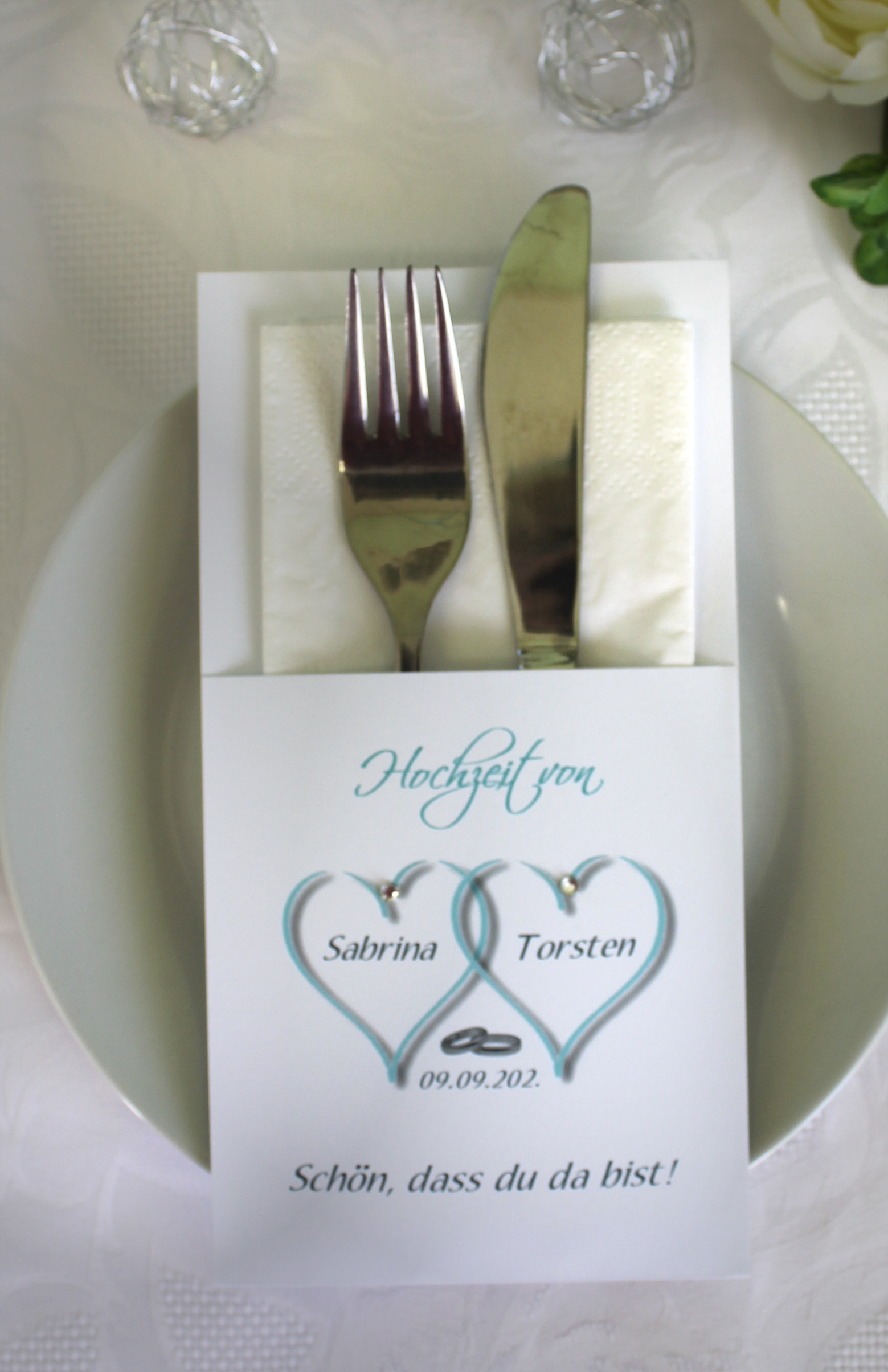 Bestecktasche zur Hochzeit "2 Herzen" personalisiert, Design 10001 wahlweise in 5 Farben: türkis-altrosa-grün-lila-bordeauxrot – Bild 3
