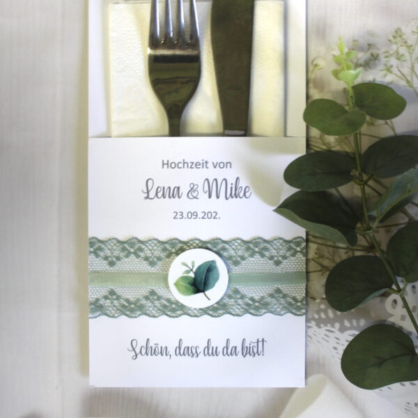 Bestecktasche zur Hochzeit "Eukalyptusblatt" mit echter Spitze, personalisiert Design 423