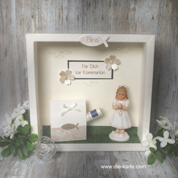 Geschenkschachtel als Rahmen zur Kommunion "Mädchen" mit transparentem Schiebedeckel, hochwertige Qualität, Design 70079