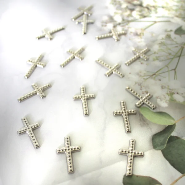 Edle Kreuze in silber als Streudeko oder zum Basteln, 15 Stück Design 16