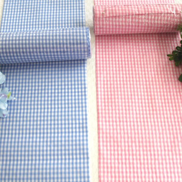 Karo Tischläufer in rosa oder hellblau, 20cm x 10mtr. zum TOP PREIS!! Verkauf solange Vorrat!!