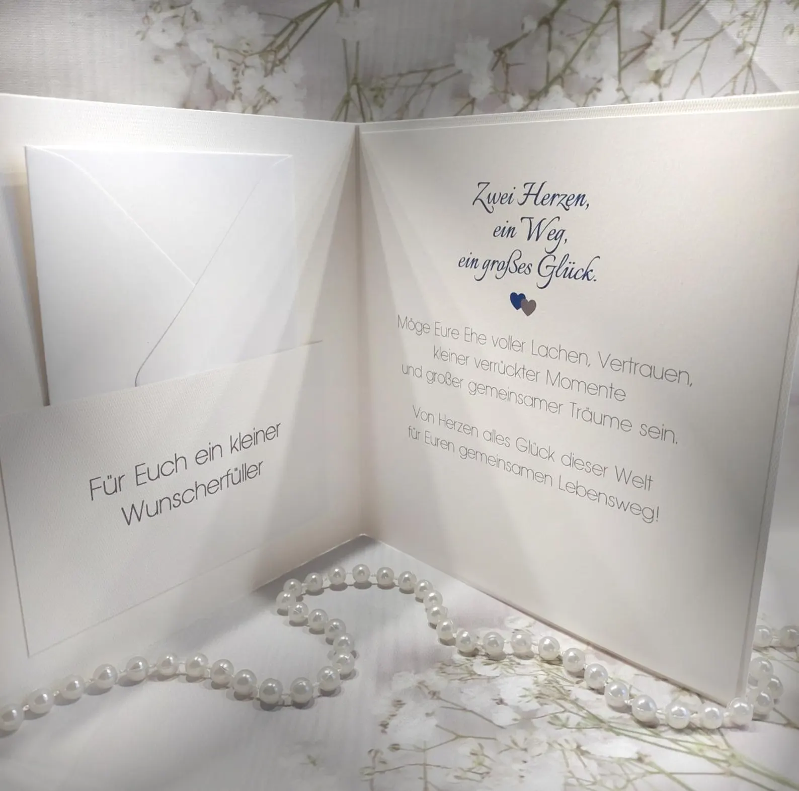Hochzeitskarte mit blauem Blumenkranz – Glückwunschkarte zur Hochzeit, florale Karte mit Schleife, Design 172 – Bild 6